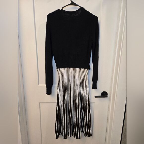 Robbie Bee Women's Two-Tone Belted Sweater Dress Sz Large - Picture 10 of 13